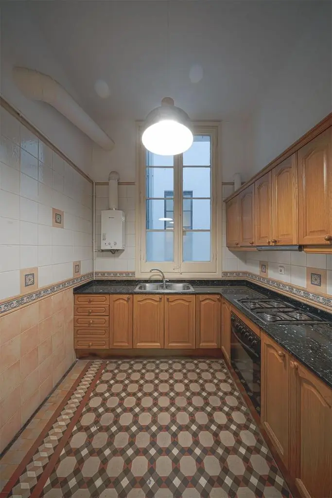 Kitchen 2