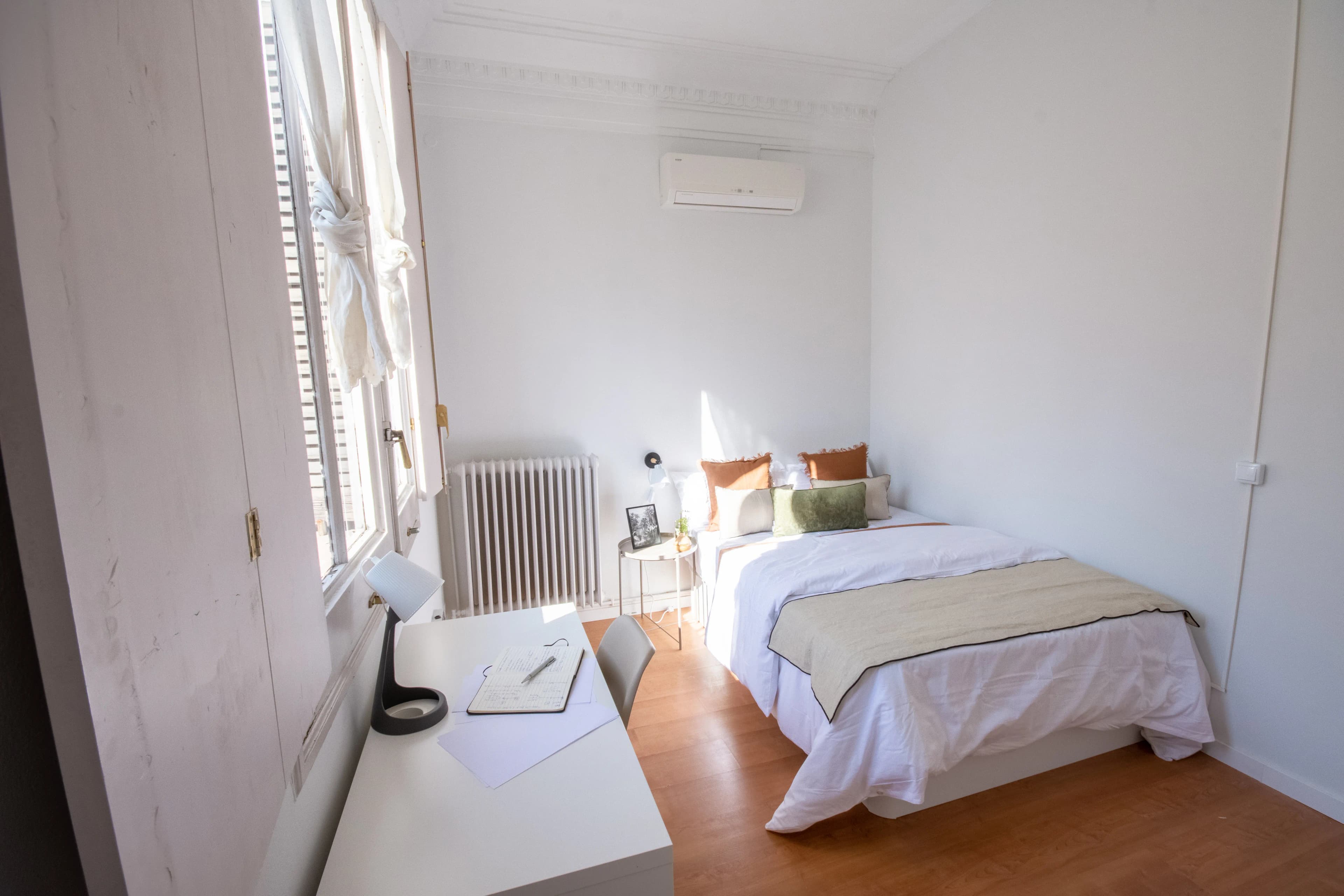 Private room in Barcelona photo 3